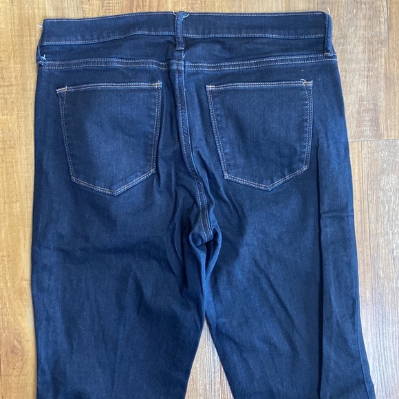 Gap dark wash perfect boot jeans size 32L - Picture 5 of 8